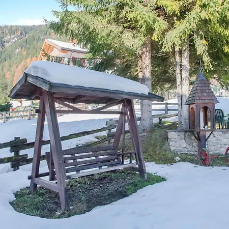 Cesa Crepaz Piccolo Apartment